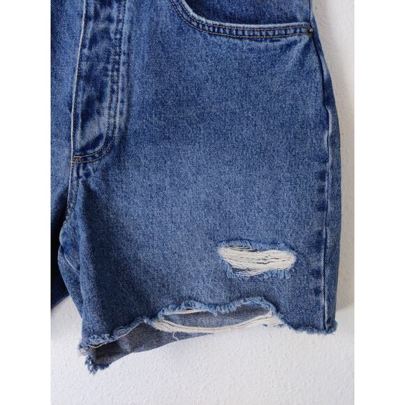 REVOLVE Amuse Society Bella Light Blue Button Fly Cut Off Denim Shorts Size 29 - Picture 8 of 13